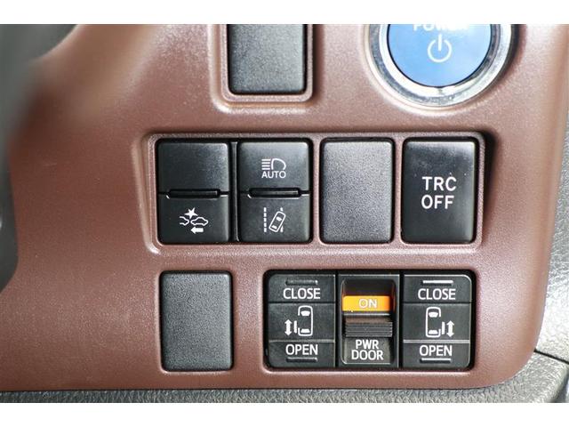 エスクァイア ハイブリッドＧｉ　ワンオーナー　７人乗り　衝突被害軽減ブレーキ　純正９インチナビ　ＣＤ／ＤＶＤ　フルセグＴＶ　Ｂｌｕｅｔｏｏｔｈ接続　バックカメラ　ＥＴＣ　クルーズコントロール　シートヒーター　両側電動スライドドア（10枚目）