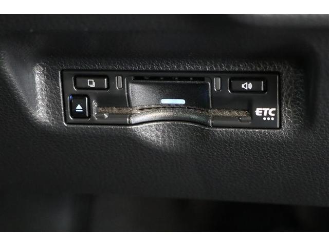 シエンタ ハイブリッドＺ　ワンオーナー　５人乗り　衝突被害軽減ブレーキ　ディスプレイオーディオ　ナビ　ＣＤ／ＤＶＤ　フルセグＴＶ　Ｂｌｕｅｔｏｏｔｈ接続　全周囲カメラ　ＥＴＣ　シートヒーター　純正アルミホイール（7枚目）