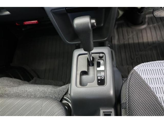 スーパーキャリイ X ワンオーナー オートマ車 衝突被害軽減ブレーキ マニュアルエアコン パワーウィンドウ キーレスエントリー 車線逸脱警報 横滑り防止 マニュアルライトレベライザー 荷台作業灯 フロアマット ドアバイザー(7枚目)