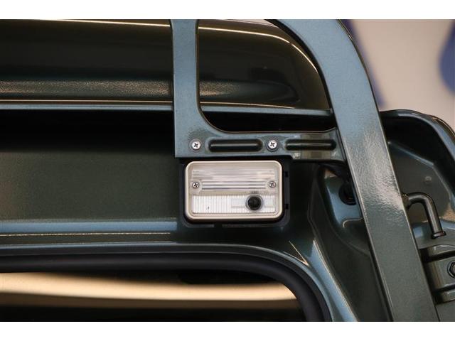 スーパーキャリイ X ワンオーナー オートマ車 衝突被害軽減ブレーキ マニュアルエアコン パワーウィンドウ キーレスエントリー 車線逸脱警報 横滑り防止 マニュアルライトレベライザー 荷台作業灯 フロアマット ドアバイザー(13枚目)