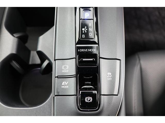 クラウンクロスオーバー Ｇアドバンスド・レザーパッケージ　衝突被害軽減ブレーキ　ディスプレイオーディオ　ナビ　フルセグＴＶ　Ｂｌｕｅｔｏｏｔｈ接続　全周囲カメラ　ＥＴＣ２．０　シートヒーター＆ベンチレーション　純正アルミホイール　クルーズコントロール（32枚目）