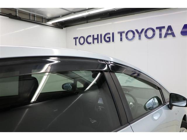 プリウスアルファ Ｓ　５人乗り　純正ナビ　ＣＤ／ＤＶＤ　フルセグＴＶ　Ｂｌｕｅｔｏｏｔｈ接続　バックカメラ　プッシュスタート　純正アルミホイール　ＬＥＤヘッドライト　ドアバイザー　フロアマット　ステアリングスイッチ（17枚目）