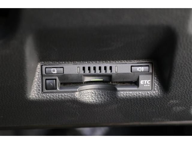 ヤリス Ｘ　レンタアップ　衝突被害軽減ブレーキ　ディスプレイオーディオ　ナビ　Ｂｌｕｅｔｏｏｔｈ接続　バックカメラ　ＥＴＣ　マニュアルエアコン　プッシュスタート　オートハイビーム　マニュアルライトレベライザー（7枚目）