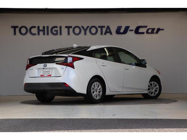 プリウス Ｓ　レンタアップ　衝突被害軽減ブレーキ　純正ナビ　Ｂｌｕｅｔｏｏｔｈ接続　全周囲カメラ　ＥＴＣ　クルーズコントロール　ＬＥＤヘッドライト　オートハイビーム　ステアリングスイッチ　プッシュスタート（3枚目）