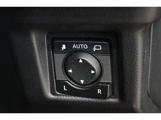 クラウンハイブリッド ＲＳ　リミテッド　衝突被害軽減ブレーキ　純正ナビ　ＣＤ／ＤＶＤ　フルセグＴＶ　Ｂｌｕｅｔｏｏｔｈ接続　全周囲カメラ　ＥＴＣ２．０　シートヒーター　ステアリングヒーター　純正アルミホイール　パワーシート（26枚目）