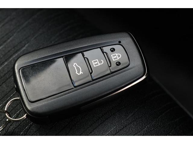 クラウンハイブリッド ＲＳ　リミテッド　衝突被害軽減ブレーキ　純正ナビ　ＣＤ／ＤＶＤ　フルセグＴＶ　Ｂｌｕｅｔｏｏｔｈ接続　全周囲カメラ　ＥＴＣ２．０　シートヒーター　ステアリングヒーター　純正アルミホイール　パワーシート（29枚目）