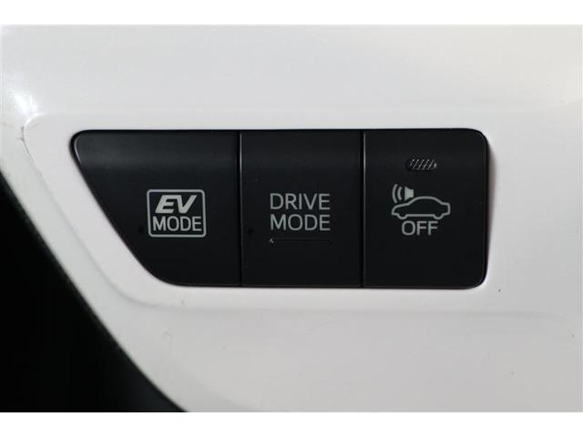 プリウス Ａプレミアム　ツーリングセレクション　ワンオーナー　衝突被害軽減ブレーキ　純正ナビ　ＣＤ　ワンセグＴＶ　Ｂｌｕｅｔｏｏｔｈ接続　バックカメラ　クルーズコントロール　シートヒーター　パワーシート　純正アルミホイール　ステアリングスイッチ（12枚目）