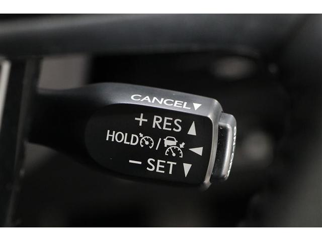 プリウス Ｓ　ワンオーナー　衝突被害軽減ブレーキ　純正９インチナビ　ＣＤ／ＤＶＤ　フルセグＴＶ　Ｂｌｕｅｔｏｏｔｈ接続　バックカメラ　ＥＴＣ２．０　クルーズコントロール　ＬＥＤヘッドライト　プッシュスタート（8枚目）