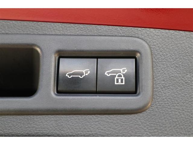 ���p���[�o�b�N�h�A���{�^����Ń��A�h�A���J���܂��B�y�X�ł��B