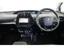 プリウス Ｓ　レンタアップ　衝突被害軽減ブレーキ　純正ナビ　Ｂｌｕｅｔｏｏｔｈ接続　全周囲カメラ　ＥＴＣ　クルーズコントロール　ＬＥＤヘッドライト　オートハイビーム　ステアリングスイッチ　プッシュスタート（4枚目）