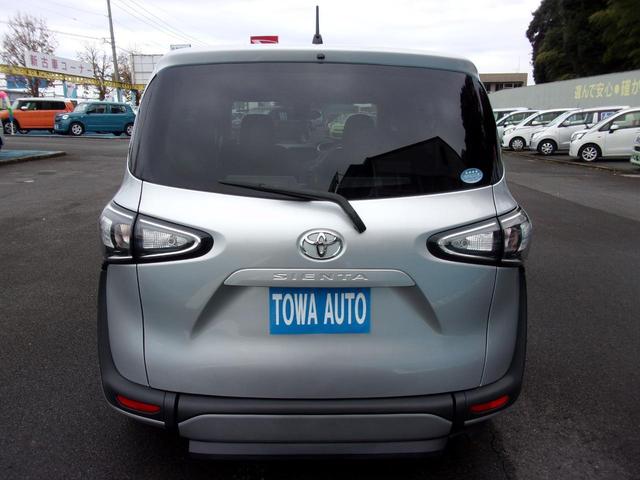 シエンタ Ｘ　車いす移動車　トヨタセーフティセンス　スロープタイプ３と助手席回転シート付　車高降下装置　電動固定装置　後退防止ベルト　片側電動スライドドア　ワンオーナー　助手席側セカンドシートなし　キーレス　手すり（4枚目）