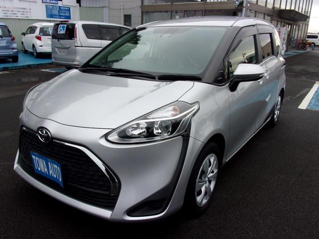 シエンタ Ｘ　車いす移動車　トヨタセーフティセンス　スロープタイプ３と助手席回転シート付　車高降下装置　電動固定装置　後退防止ベルト　片側電動スライドドア　ワンオーナー　助手席側セカンドシートなし　キーレス　手すり（8枚目）