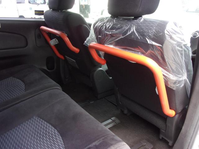 セレナ ２０Ｓ　チェアキャブ　スロープ　車いす１名サード仕様　送迎助手席オートドア　オートステップ　後退防止ベルト　電動固定装置　手すり　オートクルーズコントロール　ナビ　バックカメラ　ドラレコ　スマートキー（46枚目）