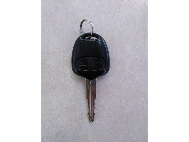 ミニキャブバン ブラボー ハイルーフ 4WD 両側スライドドア キーレス オーディオ ライトレベライザー(26枚目)