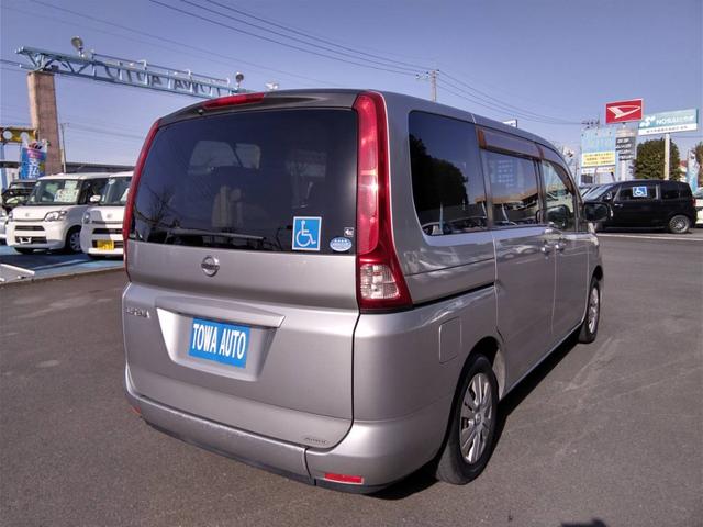 セレナ チェアキャブスロープ車いす1名サード 電動スロープ 後退防止ベルト 電動固定装置 車高降下装置 純正ナビ ドラレコ バックカメラ コーナーセンサー オートライト オートエアコン キーレス(8枚目)