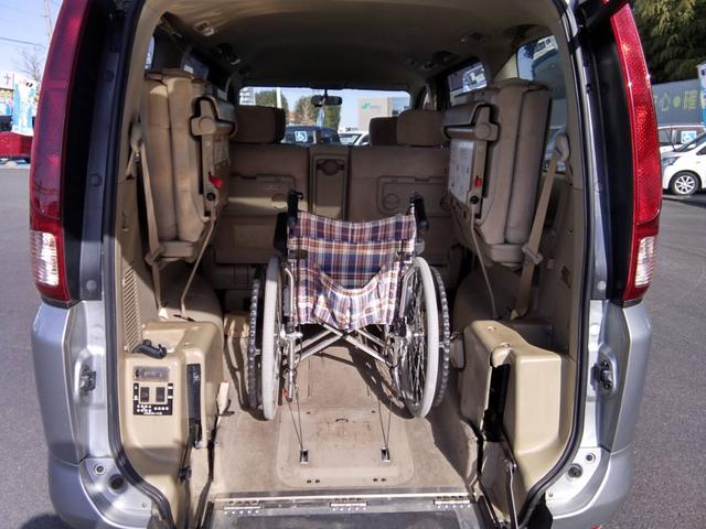 セレナ チェアキャブスロープ車いす1名サード 電動スロープ 後退防止ベルト 電動固定装置 車高降下装置 純正ナビ ドラレコ バックカメラ コーナーセンサー オートライト オートエアコン キーレス(18枚目)