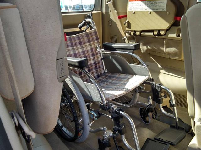 セレナ チェアキャブスロープ車いす1名サード 電動スロープ 後退防止ベルト 電動固定装置 車高降下装置 純正ナビ ドラレコ バックカメラ コーナーセンサー オートライト オートエアコン キーレス(20枚目)