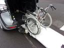 Ｘ　車いす移動車　トヨタセーフティセンス　スロープタイプ３と助手席回転シート付　車高降下装置　電動固定装置　後退防止ベルト　片側電動スライドドア　ワンオーナー　助手席側セカンドシートなし　キーレス　手すり（18枚目）
