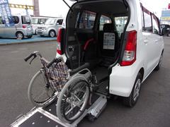 ワゴンＲ 　車いす移動車　リヤシート無　スロープ　電動固定装置 0400696A30221211W001 2