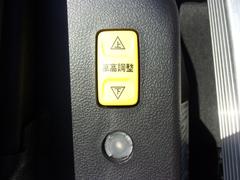 ラクティス Ｘ　車いす仕様車　スロープタイプ　タイプ１　助手席側リヤシート付 0400696A30241109W001 2