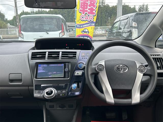 プリウスアルファ Ｓ　ＥＴＣ　バックカメラ　ＴＶ　アルミホイール　オートライト　スマートキー　電動格納ミラー　ＣＶＴ　盗難防止システム　衝突安全ボディ　ＡＢＳ　ＣＤ　ＤＶＤ再生　Ｂｌｕｅｔｏｏｔｈ　エアコン（2枚目）