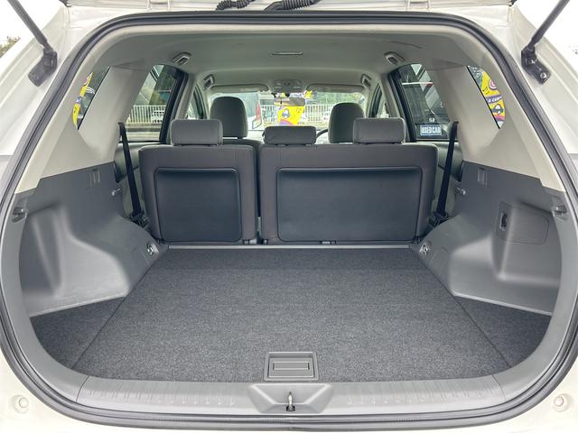プリウスアルファ Ｓ　ＥＴＣ　バックカメラ　ＴＶ　アルミホイール　オートライト　スマートキー　電動格納ミラー　ＣＶＴ　盗難防止システム　衝突安全ボディ　ＡＢＳ　ＣＤ　ＤＶＤ再生　Ｂｌｕｅｔｏｏｔｈ　エアコン（19枚目）