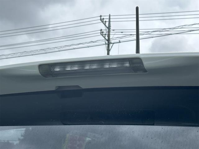プリウスアルファ Ｓ　ＥＴＣ　バックカメラ　ＴＶ　アルミホイール　オートライト　スマートキー　電動格納ミラー　ＣＶＴ　盗難防止システム　衝突安全ボディ　ＡＢＳ　ＣＤ　ＤＶＤ再生　Ｂｌｕｅｔｏｏｔｈ　エアコン（27枚目）