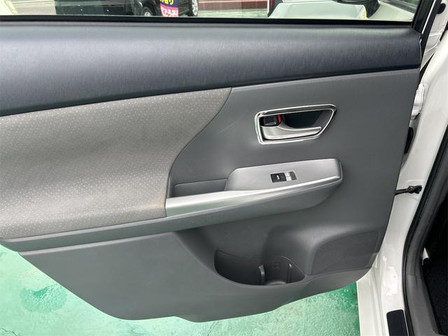 プリウスアルファ Ｓ　ＥＴＣ　バックカメラ　ＴＶ　アルミホイール　オートライト　スマートキー　電動格納ミラー　ＣＶＴ　盗難防止システム　衝突安全ボディ　ＡＢＳ　ＣＤ　ＤＶＤ再生　Ｂｌｕｅｔｏｏｔｈ　エアコン（32枚目）