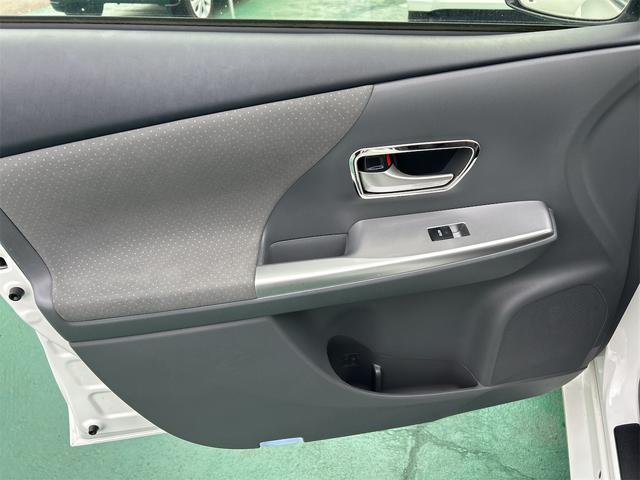 プリウスアルファ Ｓ　ＥＴＣ　バックカメラ　ＴＶ　アルミホイール　オートライト　スマートキー　電動格納ミラー　ＣＶＴ　盗難防止システム　衝突安全ボディ　ＡＢＳ　ＣＤ　ＤＶＤ再生　Ｂｌｕｅｔｏｏｔｈ　エアコン（34枚目）