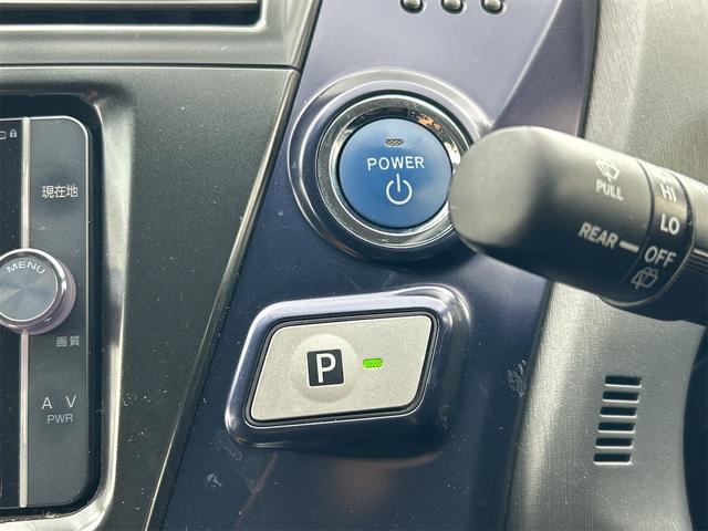 プリウスアルファ Ｓ　ＥＴＣ　バックカメラ　ＴＶ　アルミホイール　オートライト　スマートキー　電動格納ミラー　ＣＶＴ　盗難防止システム　衝突安全ボディ　ＡＢＳ　ＣＤ　ＤＶＤ再生　Ｂｌｕｅｔｏｏｔｈ　エアコン（44枚目）