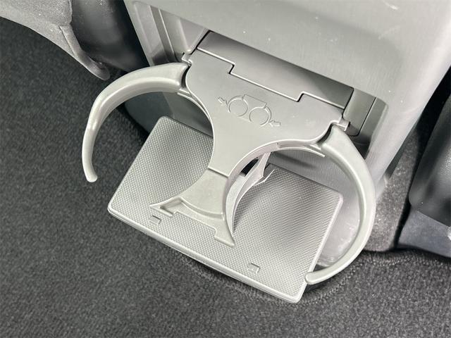 プリウスアルファ Ｓ　ＥＴＣ　バックカメラ　ＴＶ　アルミホイール　オートライト　スマートキー　電動格納ミラー　ＣＶＴ　盗難防止システム　衝突安全ボディ　ＡＢＳ　ＣＤ　ＤＶＤ再生　Ｂｌｕｅｔｏｏｔｈ　エアコン（54枚目）
