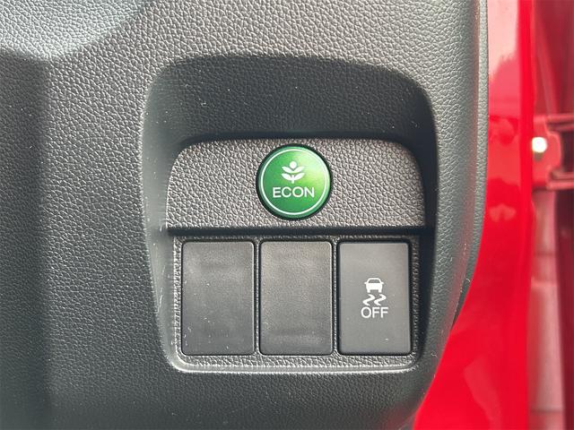 Ｎ－ＯＮＥ プレミアム・Ｌパッケージ　ドライブレコーダー　ＥＴＣ　バックカメラ　オートライト　ＨＩＤ　スマートキー　アイドリングストップ　電動格納ミラー　ベンチシート　ＣＶＴ　盗難防止システム　ＡＢＳ　ＥＳＣ　ＣＤ　ＵＳＢ　アルミホイール（8枚目）