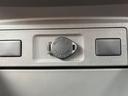 Ｓ　ＥＴＣ　バックカメラ　ＴＶ　アルミホイール　オートライト　スマートキー　電動格納ミラー　ＣＶＴ　盗難防止システム　衝突安全ボディ　ＡＢＳ　ＣＤ　ＤＶＤ再生　Ｂｌｕｅｔｏｏｔｈ　エアコン（45枚目）