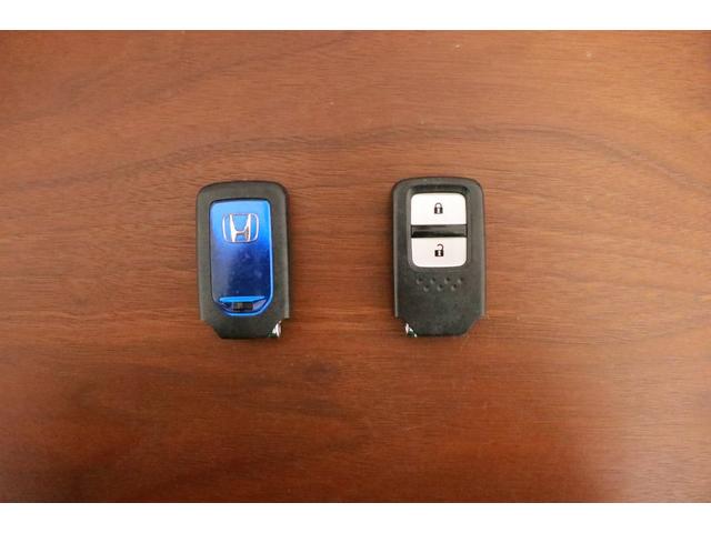ハイブリッドZ・ホンダセンシング SDナビ バックモニター LEDライト スマートキー ETC レーダークルーズ プリクラッシュセーフティ ワンオーナー(27枚目)