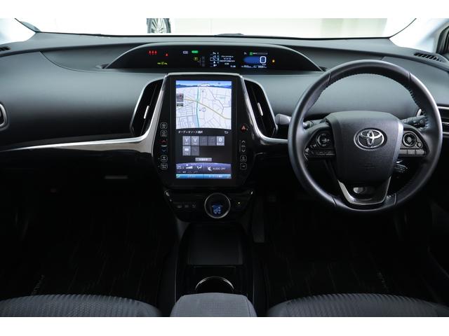 プリウスＰＨＶ Ｓナビパッケージ　モデリスタエアロ　衝突被害軽減ブレーキ　純正１１．６インチナビ　地デジＴＶ　全周囲カメラ　スマートキー　ＢＳＭ　車線逸脱警報　レーダークルーズ　オートハイビーム　ＥＴＣ　クリアランスソナー　ドラレコ　ＬＥＤライト　ＡＣ１００Ｖー１５００Ｗ（12枚目）