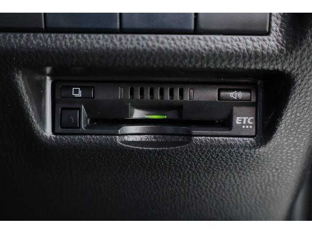 ＲＡＶ４ ハイブリッドＧ　４ＷＤ　衝突被害軽減ブレーキ　純正９型ナビ　地デジＴＶ　バックカメラ　ＢＳＭ　レーダークルーズ　オートハイビーム　車線逸脱警報　クリアランスソナー　ＥＴＣ　シートヒーター　ステアリングヒーター　パワーバックドア　ドラレコ　ＬＥＤライト（29枚目）