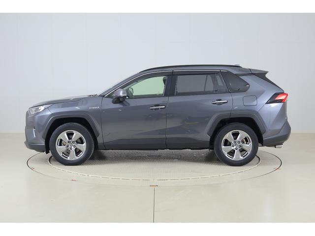 ＲＡＶ４ ハイブリッドＧ　４ＷＤ　衝突被害軽減ブレーキ　純正９型ナビ　地デジＴＶ　バックカメラ　ＢＳＭ　レーダークルーズ　オートハイビーム　車線逸脱警報　クリアランスソナー　ＥＴＣ　シートヒーター　ステアリングヒーター　パワーバックドア　ドラレコ　ＬＥＤライト（46枚目）