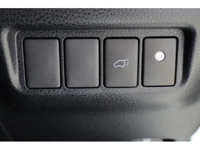 ハリアー プレミアム　衝突被害軽減ブレーキ　純正９型ナビ　地デジＴＶ　バックカメラ　スマートキー　ＥＴＣ　レーダークルーズ　オートハイビーム　車線逸脱警報　クリアランスソナー　ドラレコ　パワーシート　パワーバックドア　Ｂｌｕｅｔｏｏｔｈ接続　ＬＥＤライト　ワンオーナー（25枚目）
