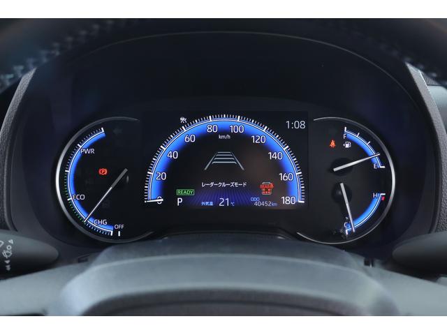 ヴォクシー ハイブリッドＳ－Ｚ　衝突被害軽減ブレーキ　レーダークルーズ　純正８型ＤＡ　地デジＴＶ　バックカメラ　スマートキー　ＥＴＣ２．０　オートハイビーム　車線逸脱警報　クリアランスソナー　両側電動ドア　シートヒーター　ＡＣ１００Ｖ－１５００Ｗ　ドラレコ　ワンオーナー（17枚目）