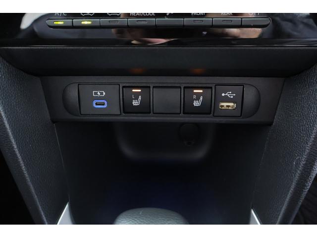 ヤリスクロス ハイブリッドＺ　衝突被害軽減ブレーキ　純正８インチＤＡナビ　バックカメラ　スマートキー　レーダークルーズ　車線逸脱警報　オートハイビーム　クリアランスソナー　ＥＴＣ　パワーシート　シートヒーター　ステアリングヒーター　ＬＥＤライト　横滑り防止装置　ワンオーナー（24枚目）