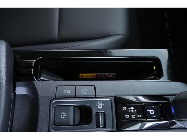 プリウス ＰＨＥＶ　Ｚ　衝突被害軽減ブレーキ　１２．３型ＤＡナビ地デジ　全周囲カメラ　ＥＴＣ　レーダークルーズ　ＢＳＭ　クリアランスソナー　デジタルミラー　前後ドラレコ　車線逸脱警報　シートヒーター＆クール　ステアリングヒーター　ＡＣ１００Ｖ－１５００Ｗ　パワーバックドア（33枚目）
