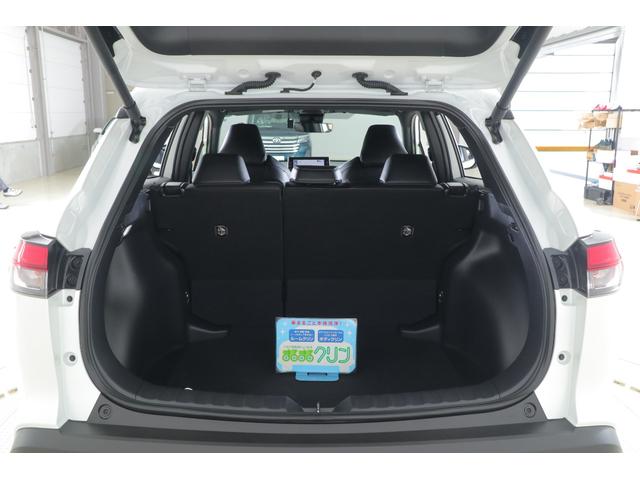 カローラクロス ハイブリッド　Ｚ　衝突被害軽減ブレーキ　純正９インチＤＡナビ　バックカメラ　レーダークルーズ　ＥＴＣ　ドラレコ　車線逸脱警報　クリアランスソナー　ＢＳＭ　オートハイビーム　シートヒーター　パワーシート　パワーバックドア　ＬＥＤライト　横滑り防止装置　ワンオーナー（44枚目）