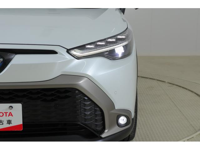 カローラクロス ハイブリッド　Ｚ　衝突被害軽減ブレーキ　純正９インチＤＡナビ　バックカメラ　レーダークルーズ　ＥＴＣ　ドラレコ　車線逸脱警報　クリアランスソナー　ＢＳＭ　オートハイビーム　シートヒーター　パワーシート　パワーバックドア　ＬＥＤライト　横滑り防止装置　ワンオーナー（50枚目）