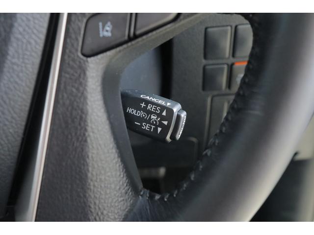 アルファードハイブリッド ＳＲ　４ＷＤ　衝突被害軽減ブレーキ　９インチＤＡナビ地デジ　バックカメラ　後席モニター　ＢＳＭ　レーダークルーズ　車線逸脱警報　クリアランスソナー　デジタルミラー　ＥＴＣ　シートヒーター＆クール　両側電動ドア　ドラレコ　パワーバックドア　３眼ＬＥＤライト（24枚目）