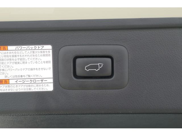 アルファード ２．５Ｓ　タイプゴールド　衝突被害軽減ブレーキ　サンルーフ　純正９インチＤＡナビ　地デジＴＶ　バックカメラ　後席モニター　ＥＴＣ２．０　レーダークルーズ　車線逸脱警報　オートハイビーム　クリアランスソナー　両側電動ドア　パワーバックドア　３眼ＬＥＤライト（44枚目）