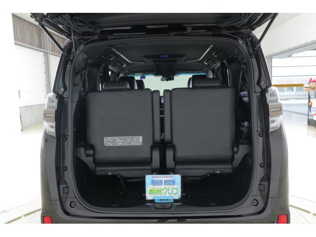 ヴェルファイアハイブリッド Ｚ　ゴールデンアイズ　４ＷＤ　衝突軽減ブレーキ　９型ＤＡナビ　地デジＴＶ　バックカメラ　後席モニター　ＥＴＣ２．０　レーダークルーズ　車線逸脱警報　クリアランスソナー　前後ドラレコ　両側電動ドア　ＡＣ１００Ｖ－１５００Ｗ　パワーバックドア　３眼ＬＥＤライト（45枚目）