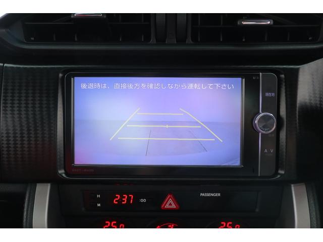 ８６ ＧＴリミテッド　純正ＳＤナビ　地デジＴＶ　バックカメラ　スマートキー　ＥＴＣ　シートヒーター　パドルシフト　ＨＩＤヘッドライト　電動格納ミラー　Ｂｌｕｅｔｏｏｔｈ接続　トルセンＬＳＤ　横滑り防止装置（15枚目）