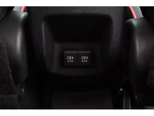 ライズ Ｚ　４ＷＤ　衝突被害軽減ブレーキ　レーダークルーズ　ＢＳＭ　純正ナビ地デジＴＶ　全周囲カメラ　スマートキー　ＥＴＣ　オートハイビーム　車線逸脱警報　コーナーセンサー　シートヒーター　Ｂｌｕｅｔｏｏｔｈ接続　ドラレコ　先行車発進告知機能　ＬＥＤライト　ワンオーナ（42枚目）