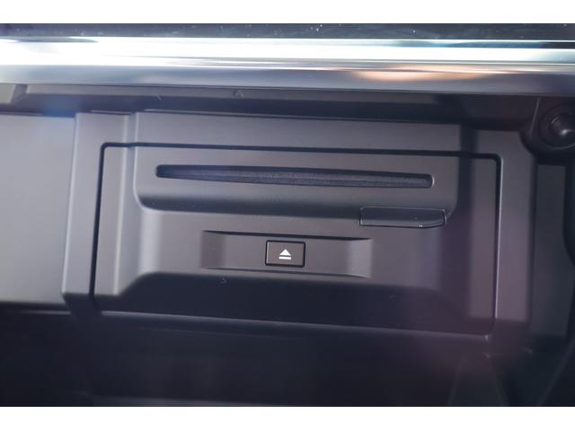 アルファード ２．５Ｓ　Ｃパッケージ　サンルーフ　衝突被害軽減ブレーキ　ＪＢＬプレミアムナビ地デジ　１３．３インチリアエンター　全周囲カメラ　ＢＳＭ　レーダークルーズ　車線逸脱警報　シートヒーター＆クール　デジタルミラー　パワーバックドア　３眼ＬＥＤライト　ワンオーナー（31枚目）