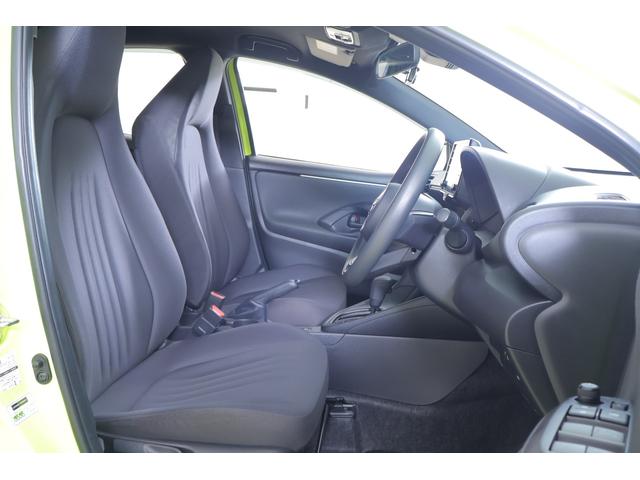 ヤリス Ｘ　衝突被害軽減ブレーキ　純正８インチＤＡナビ　バックカメラ　スマートキー　ＥＴＣ　オートハイビーム　車線逸脱警報　クリアランスソナー　前後ドラレコ　先行車発進告知機能　電動格納ミラー　Ｂｌｕｅｔｏｏｔｈ接続　横滑り防止装置（34枚目）